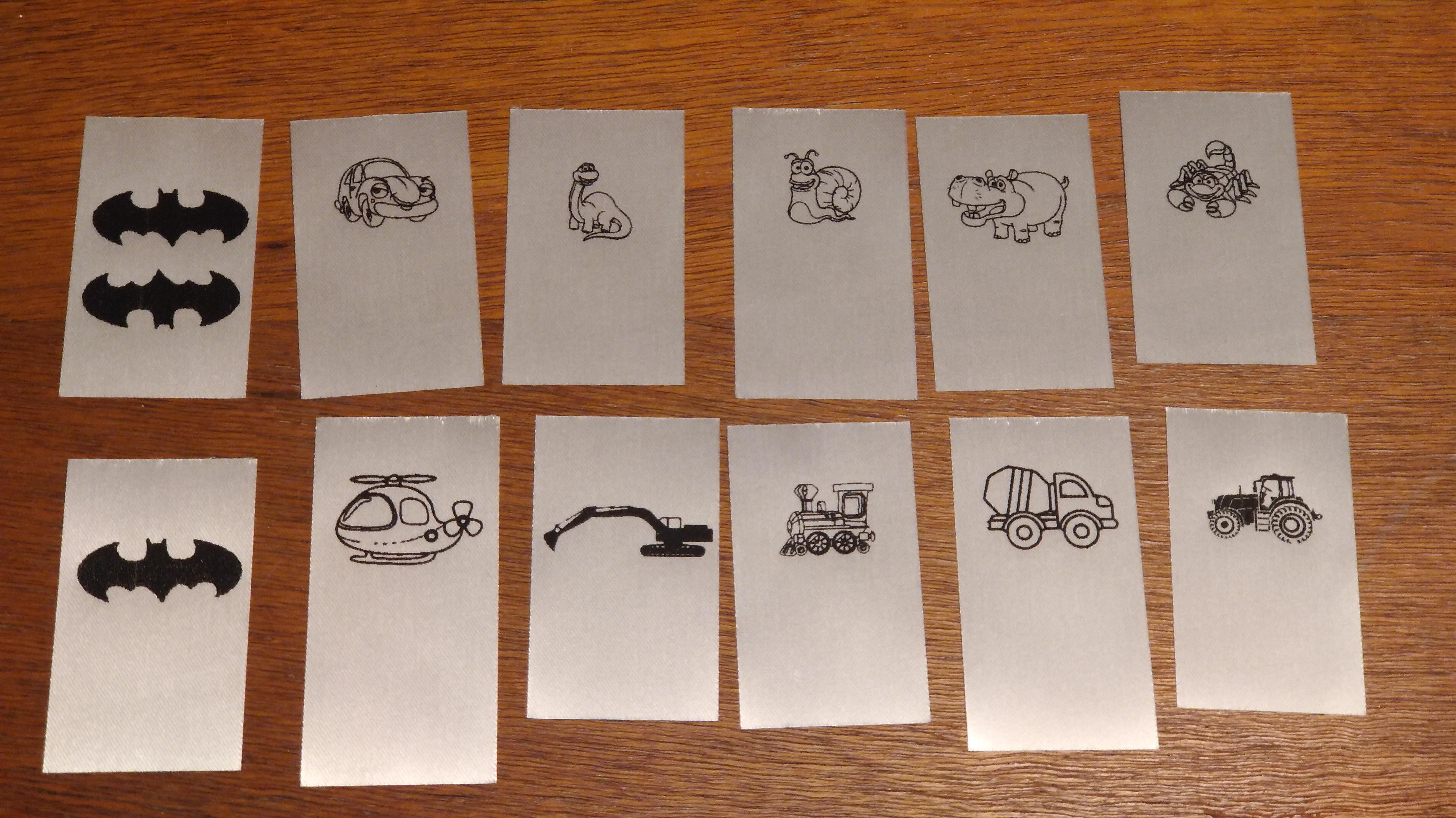 ŠTÍTKY DO ŠVU - Bílé oboustranné