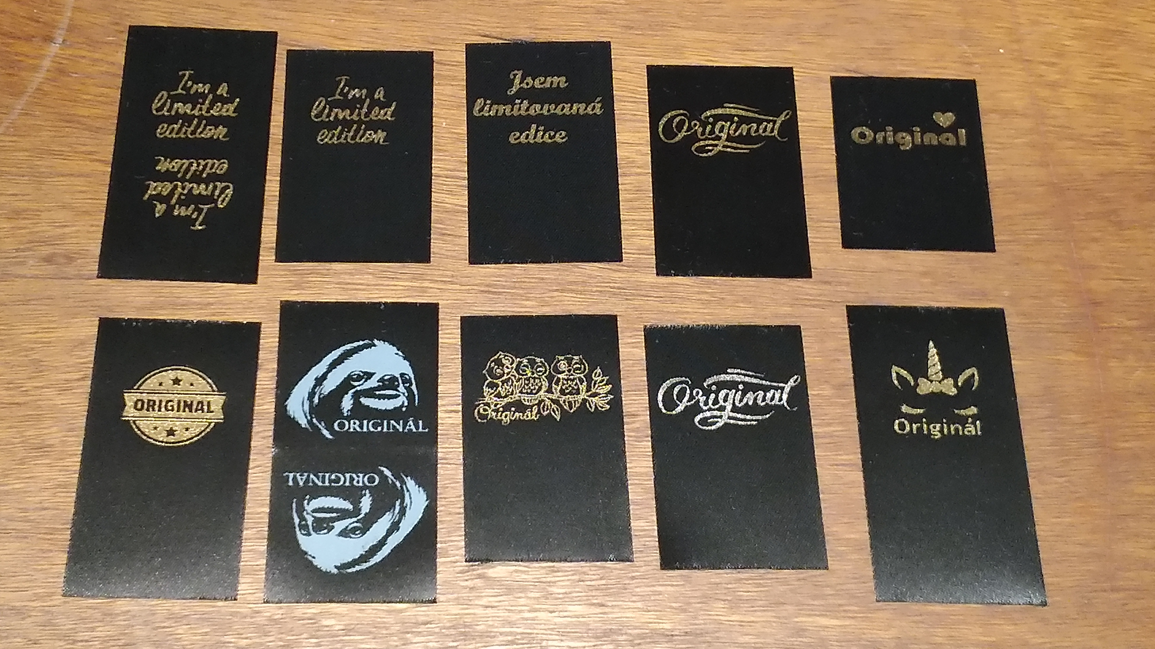 ŠTÍTKY DO ŠVU - ČERNÉ oboustranné