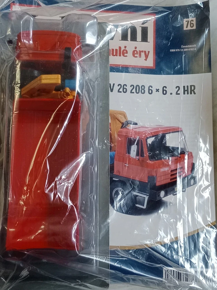 Kultovní náklaďáky minulé éry - Tatra 815 V 208 6x6 2HR - č. 76