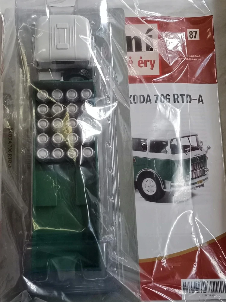Kultovní náklaďáky minulé éry - ŠKODA 706 RTD-A - č. 87