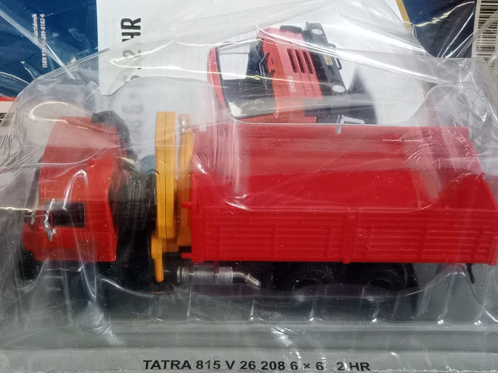 Kultovní náklaďáky minulé éry - Tatra 815 V 208 6x6 2HR - č. 76