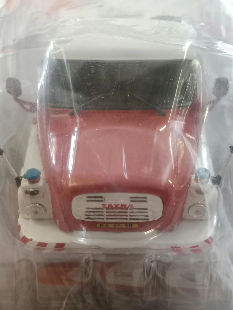 Kultovní náklaďáky minulé éry - TATRA T148 NTT 6x6 - č. 90