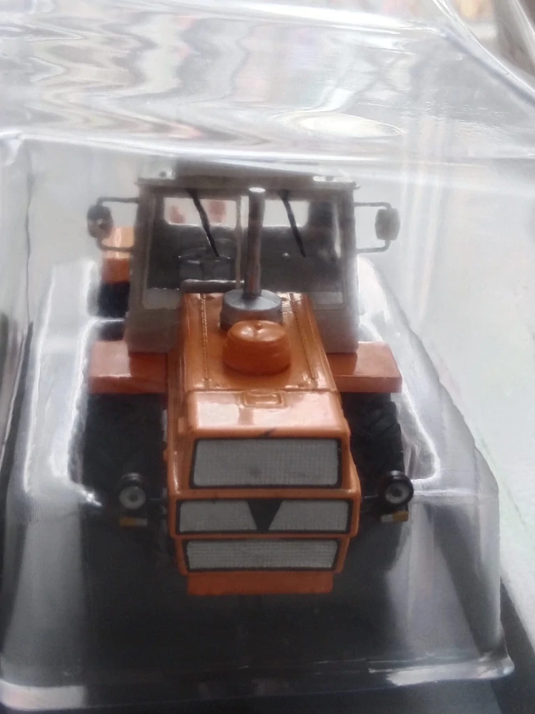 Legendární traktory - T150K (1971) - č. 3