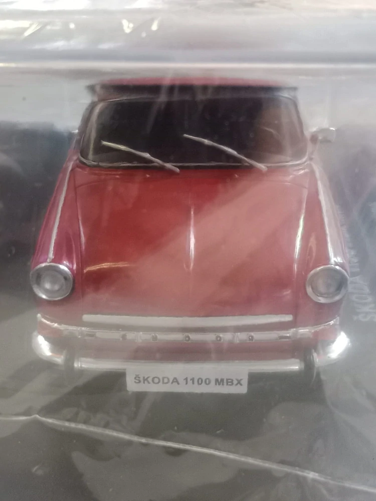 ŠKODA nadčasové ikony 1:24 - Škoda 1100 MBX 1969 - č. 14