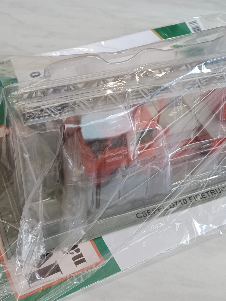 Kultovní náklaďáky minulé éry - Csepel D - 710 - č. 77