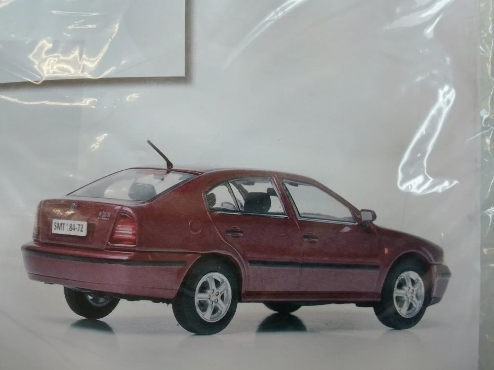 Velká historie v malých modelech ŠKODA 1:43 - Škoda Octavia I 1997 - č. 37