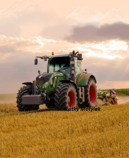 Panel úplet - Traktor